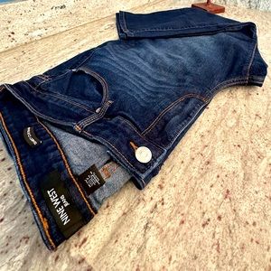 Nine West Gramercy Curvy Straight Denim